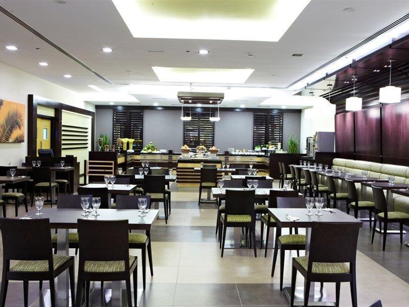 Citymax Hotel Al Barsha At The Mall Dubai Exterior photo