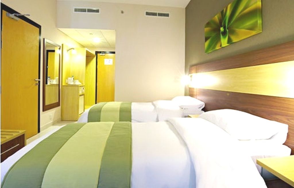 Citymax Hotel Al Barsha At The Mall Dubai Exterior photo